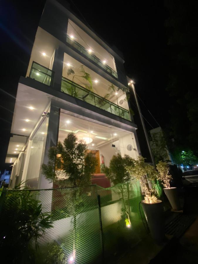 La Paradise Luxury - Tie Hotels & Resorts 蓬蒂切里 外观 照片