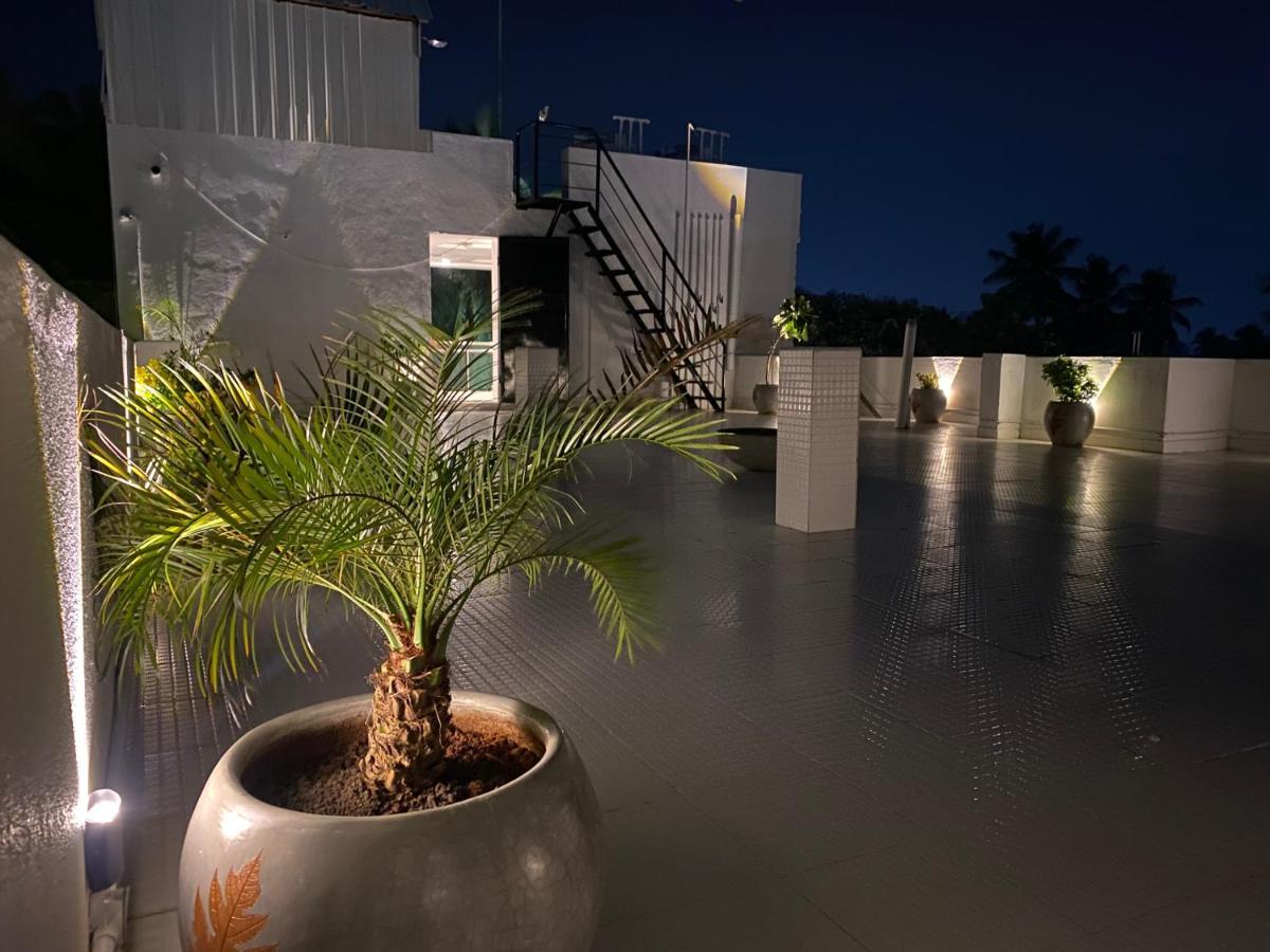 La Paradise Luxury - Tie Hotels & Resorts 蓬蒂切里 外观 照片